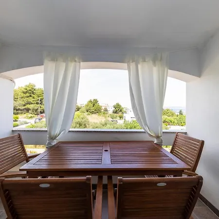 Apartman Maestral